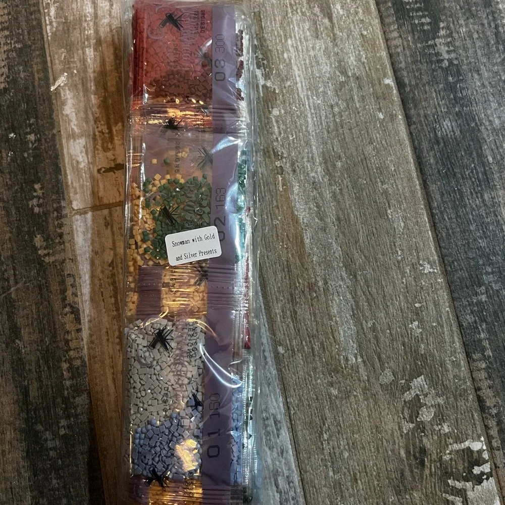 Festive Snowman diamond Art Tapestry with Red and Gold Accents